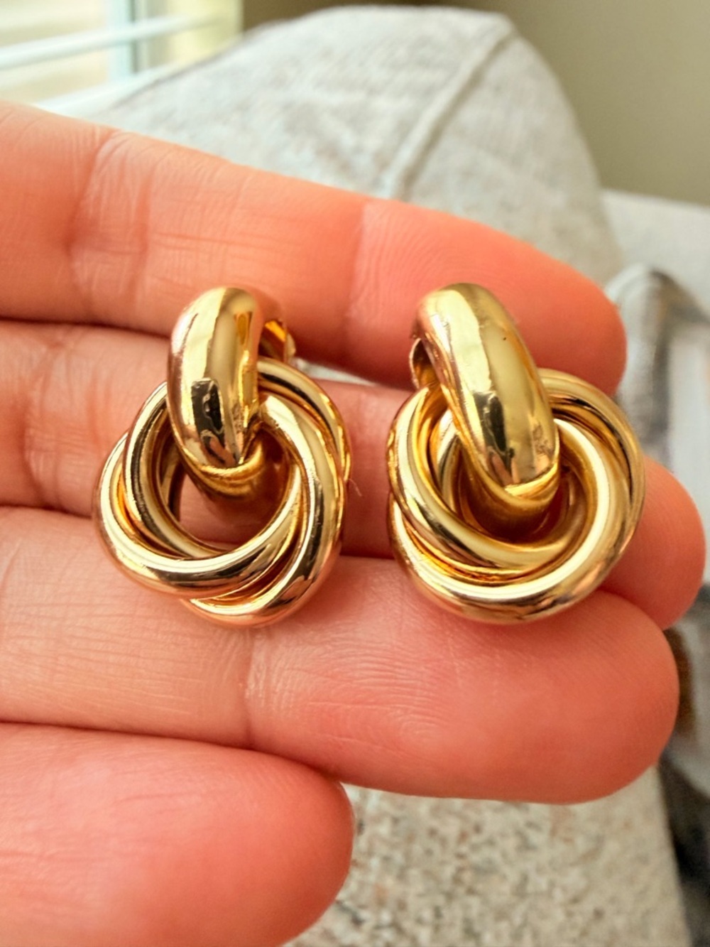 Knot Gold Beautiful Earrings